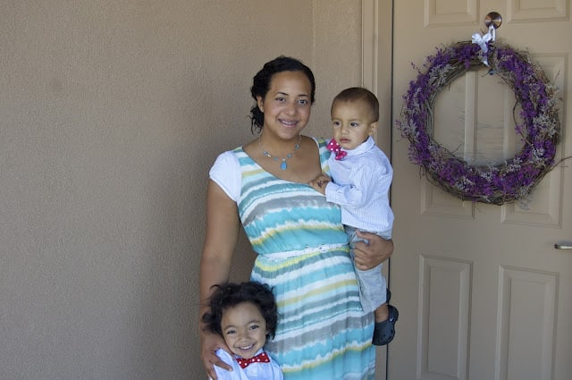 Sunday: Mami and Sons pictures.